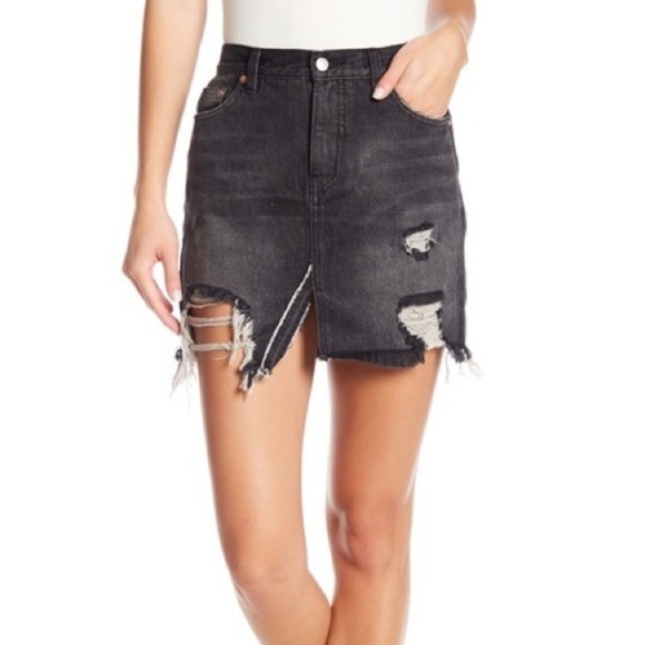 We The Free People Black Distressed Jean Skirt 27 - Picture 3 of 8
